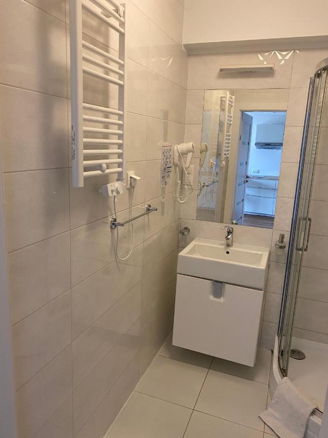 Apartament Nad Morzem ヤロスワビエツ エクステリア 写真