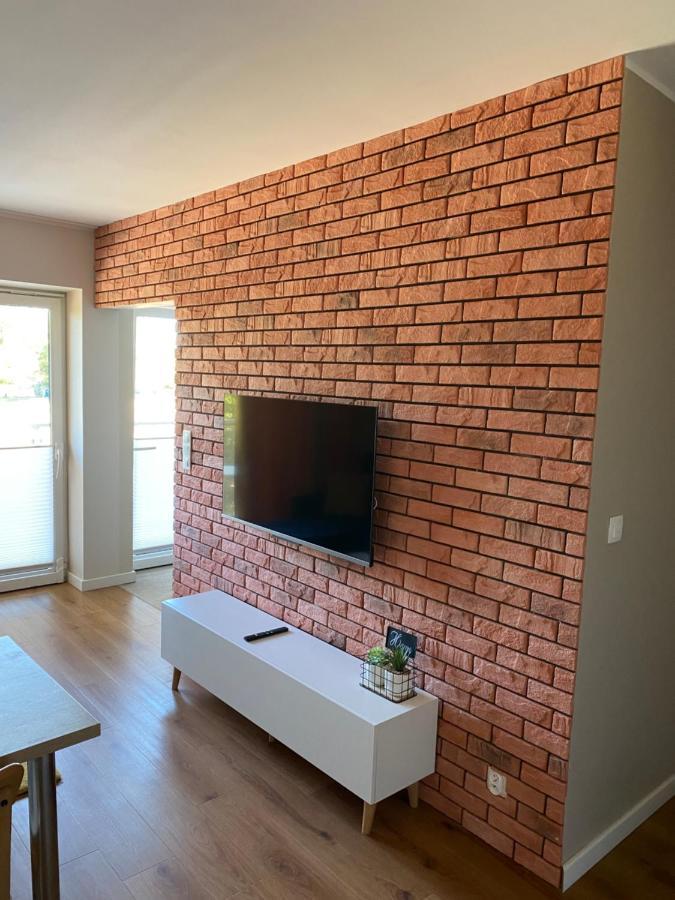 Apartament Nad Morzem ヤロスワビエツ エクステリア 写真